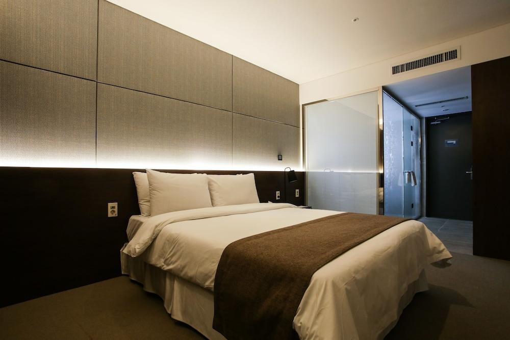 M Stay Hotel Gyeonggi Giheung Йонгин Экстерьер фото